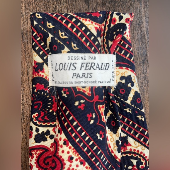 Louis Feraud Black and Red Silk Paisley Tie - Picture 3 of 4